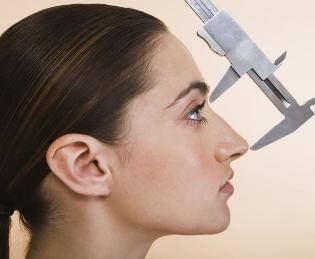 Indikácie pre non-chirurgické operácie očných viečok